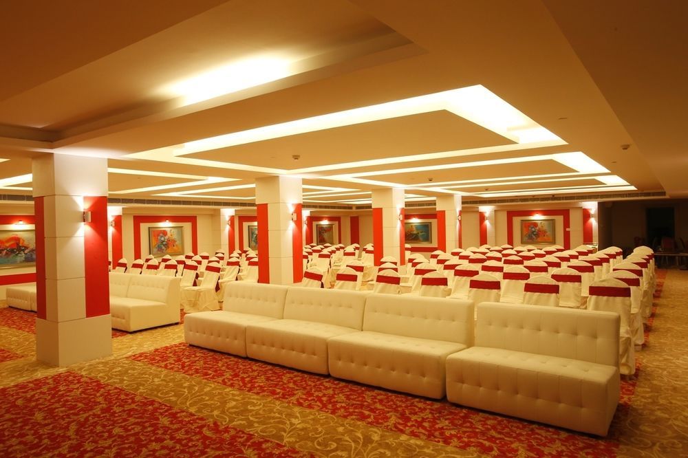 Hotel Patliputra Continental Patna  Ngoại thất bức ảnh