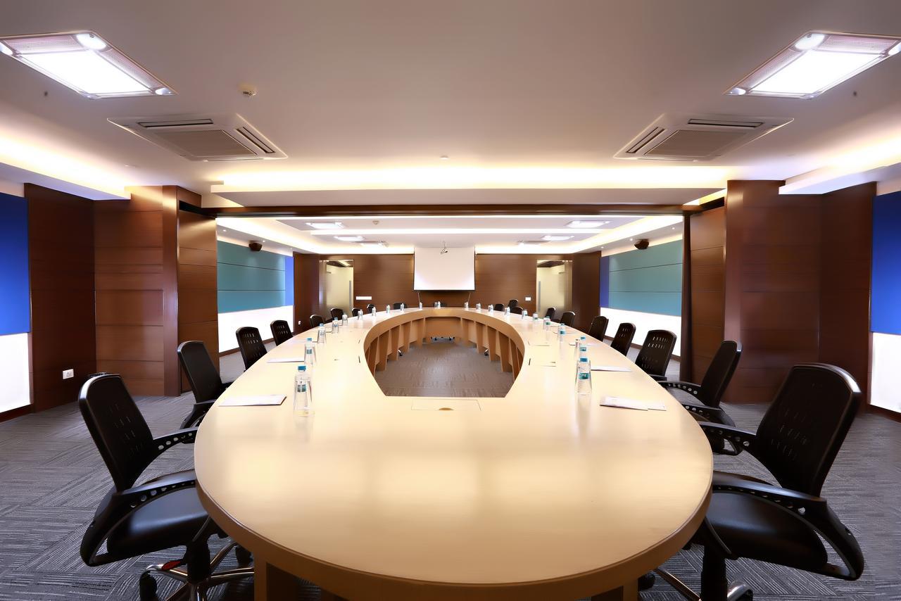 Hotel Patliputra Continental Patna  Ngoại thất bức ảnh