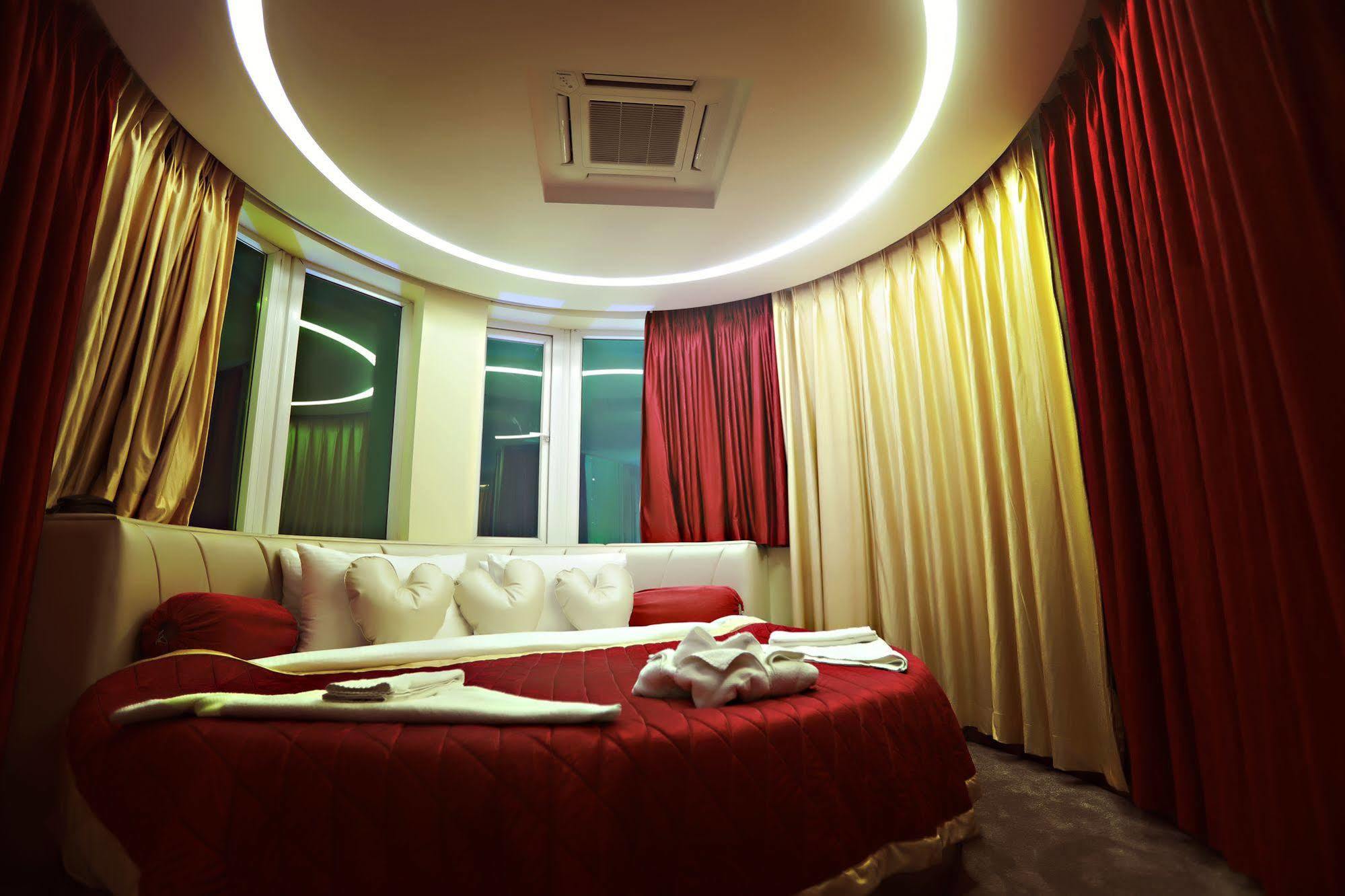 Hotel Patliputra Continental Patna  Ngoại thất bức ảnh