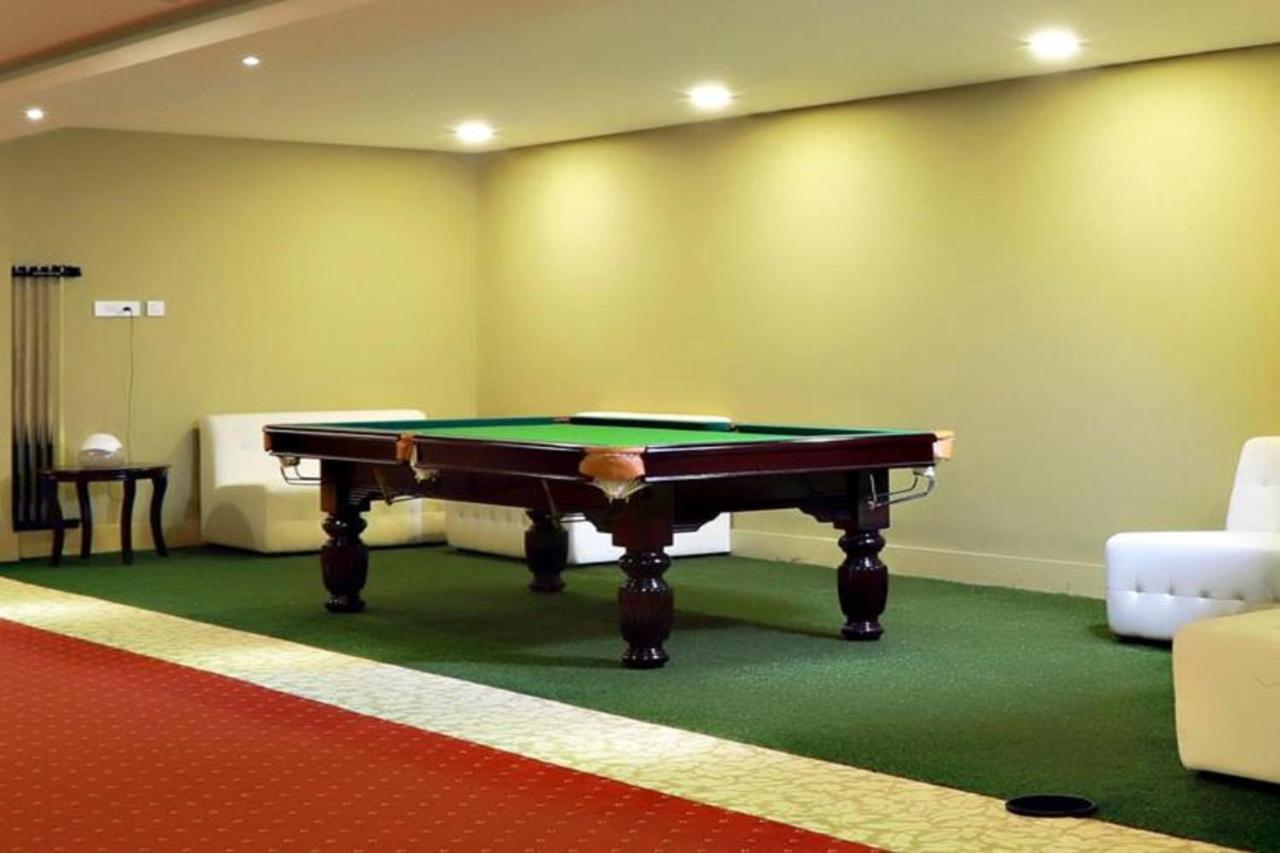 Hotel Patliputra Continental Patna  Ngoại thất bức ảnh